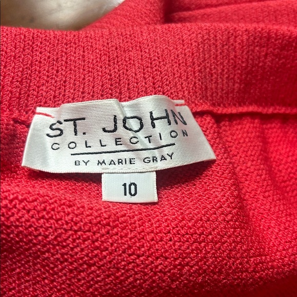 St. John Collection knit jacket and skirt set - Picture 6 of 7